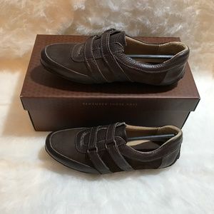 Tower 10 Smash Mocha Leather Sports Sneaker, 8.5M